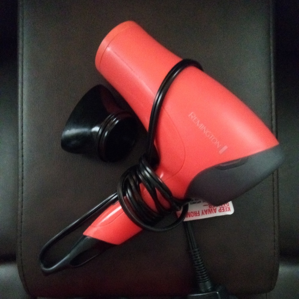 Blow dryer
